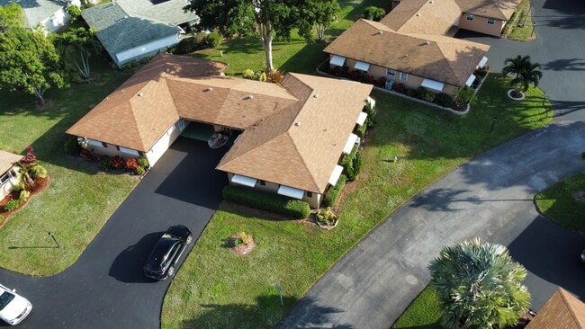 Building Photo - 718 Whippoorwill Ln