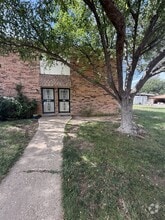 Building Photo - 3602 Hawthorne Dr