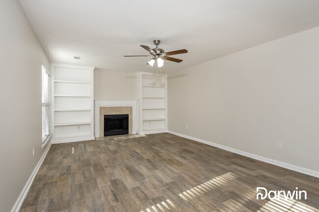 Building Photo - 696 Stonemill Manor, Lithonia, GA 30058