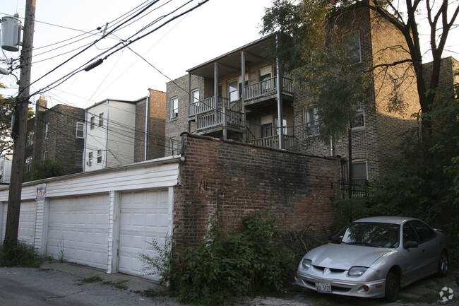 Building Photo - Chatham Apartments