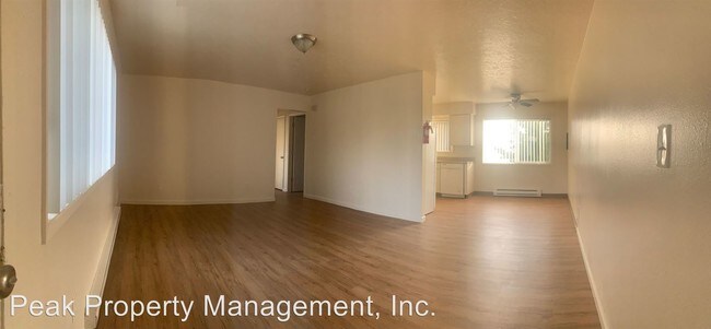 Foto del edificio - 2627-2653 SE 145th Ave