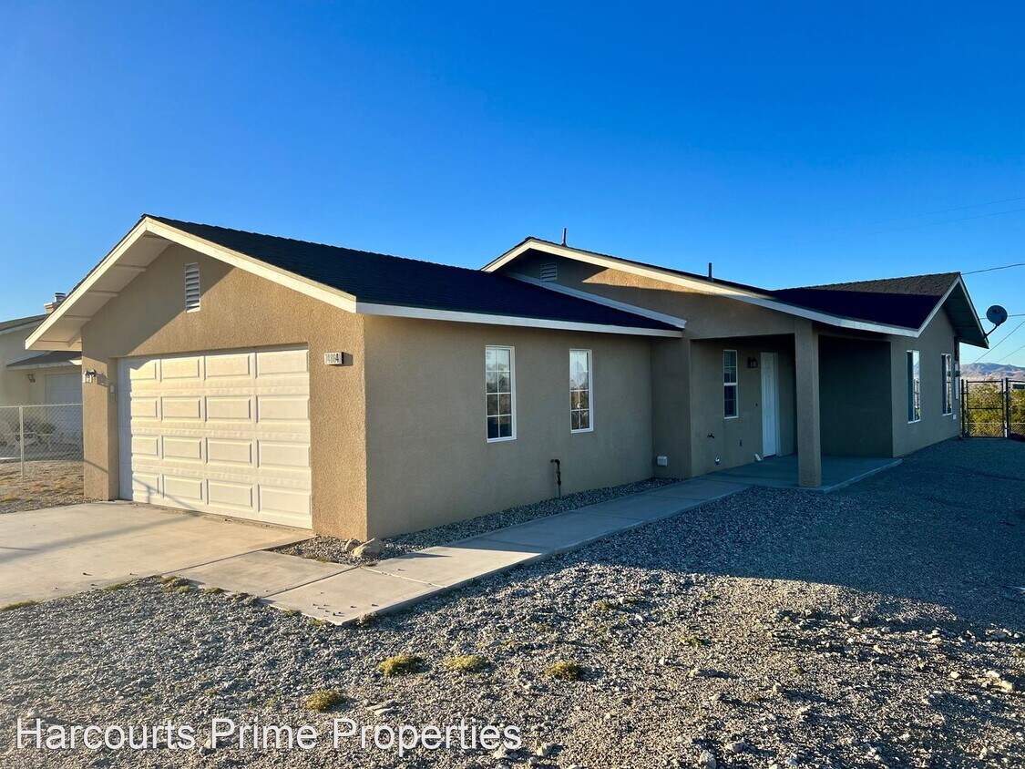 Primary Photo - 3 br, 2 bath House - 74864 Aladdin Dr