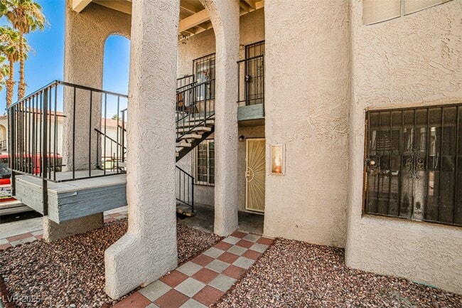 Foto del edificio - 4718 Elk Springs Ave
