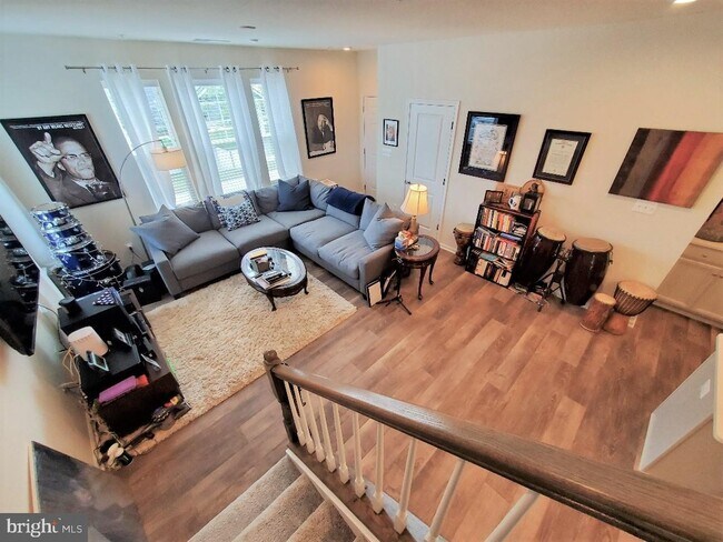 Foto del edificio - 2927 Duvall Ridge Rd