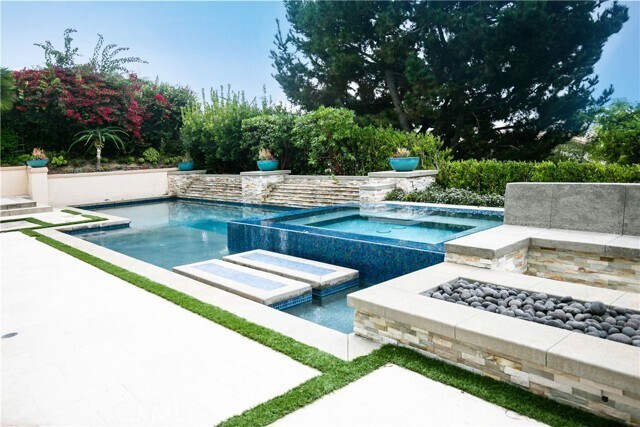 Foto del edificio - 2 Windham Ln