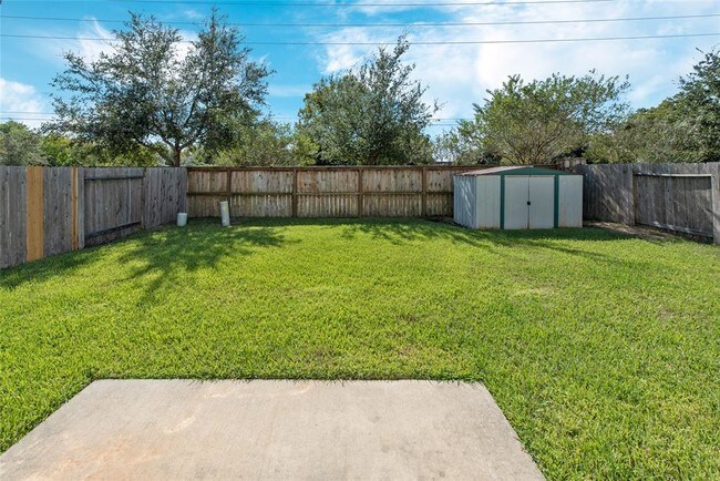 Foto del edificio - 23511 Legacy Oak St