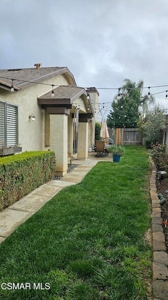 Building Photo - 14640 Marymount St