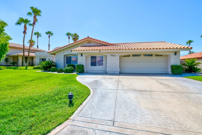 Building Photo - 78855 Aurora Way