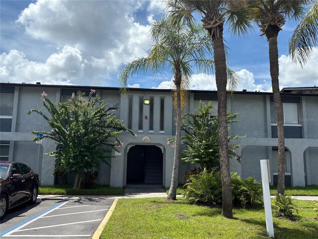 Foto principal - 4815 S Texas Ave