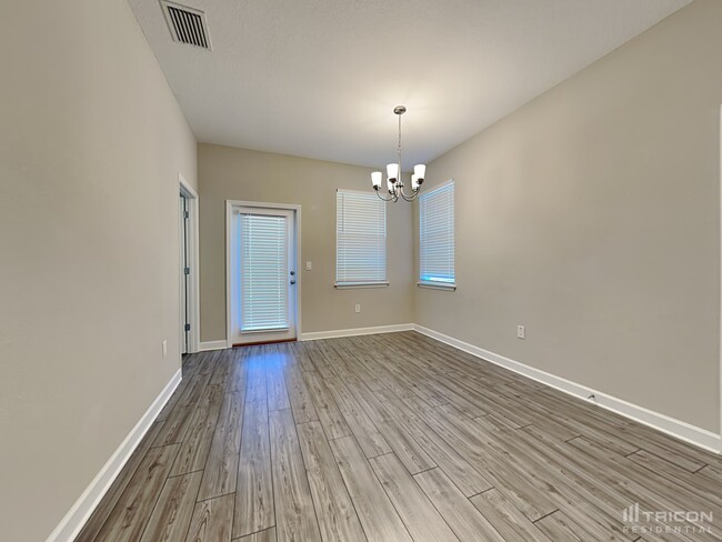 Foto del edificio - 3476 Longview Ln