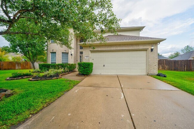 Building Photo - 3331 Linder Green Dr