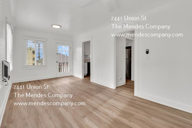 Foto del edificio - 2441 Union St