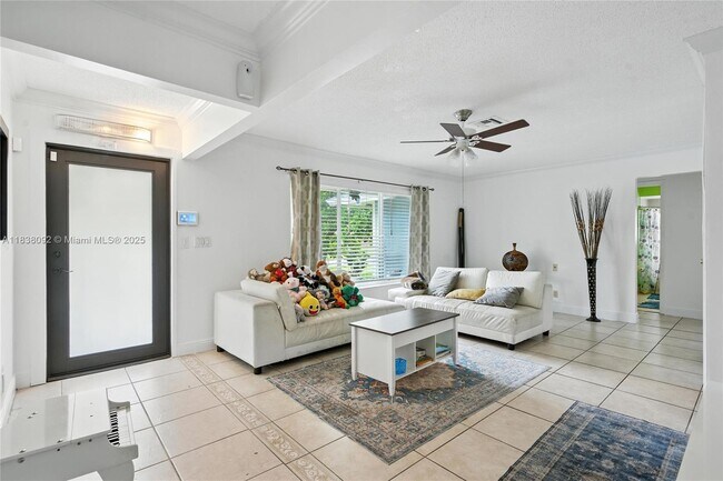 Foto del edificio - 6990 NW 23rd St
