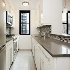 Primary Photo - 315 W 58th St