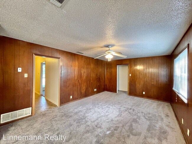 Building Photo - 3 br, 2 bath House - 1907 Willowbend Drive