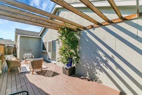 Building Photo - 1344 Cabrillo Ave