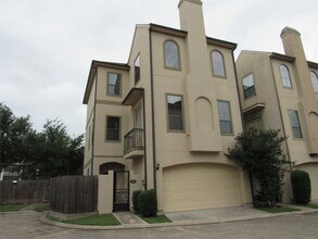 Building Photo - 3034 Orchard Ct