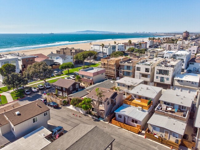 Photo - 16511 23rd St Apartments