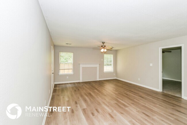 Foto del edificio - 4606 Northwood Hills Dr