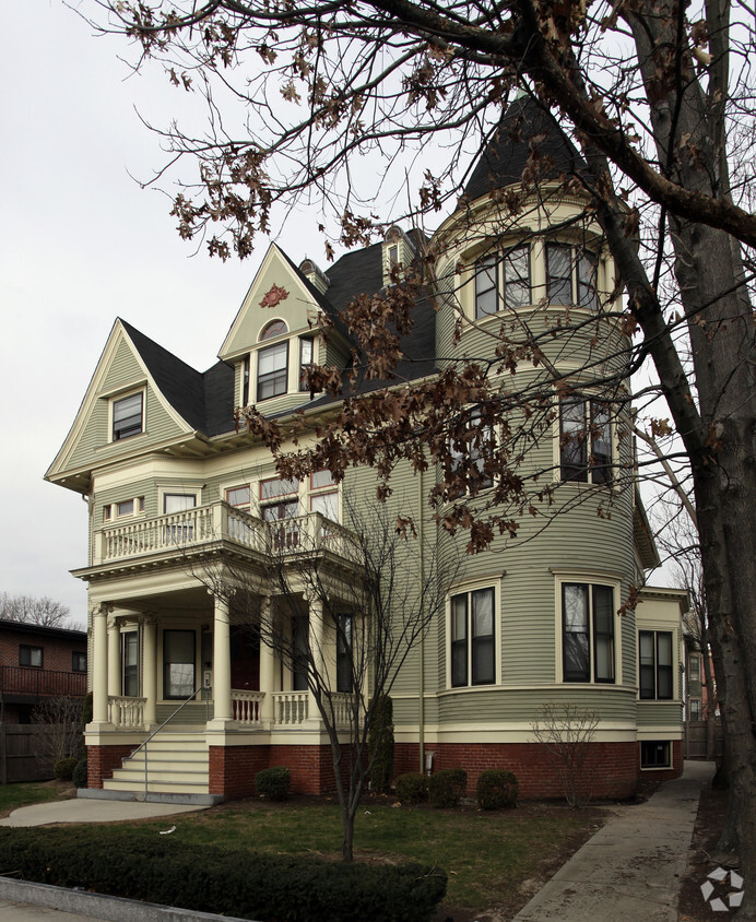 Foto del edificio - 203 Adelaide Ave