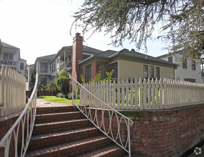 Georgian House Apartments Los Angeles Ca Building Photo Georgian House Apartments