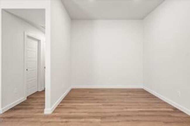Foto del edificio - 612 E 16th St