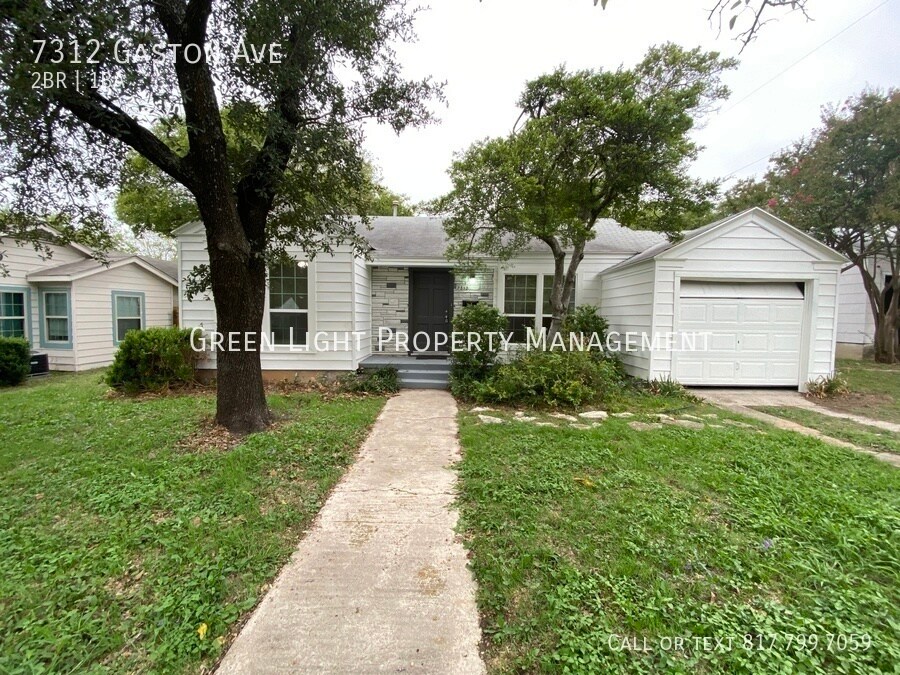 Primary Photo - 7312 Gaston Ave