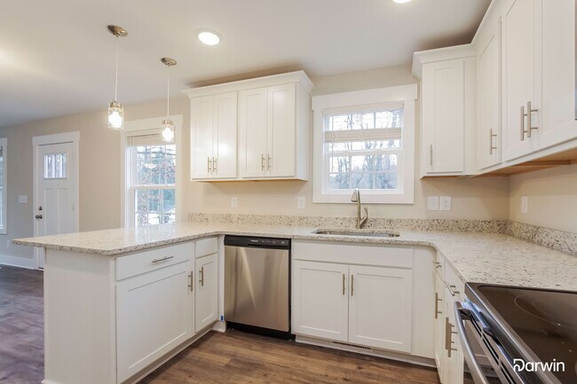 Foto del edificio - 946 Mars Street, Gastonia, NC 28052