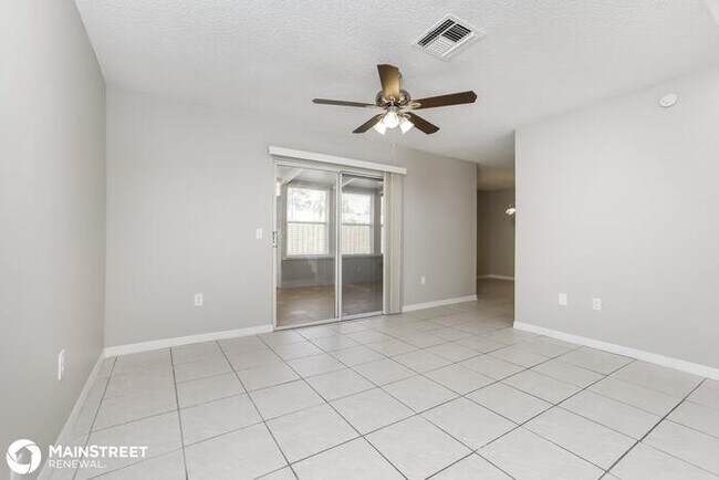 Foto del edificio - 6742 Brittany Chase Ct