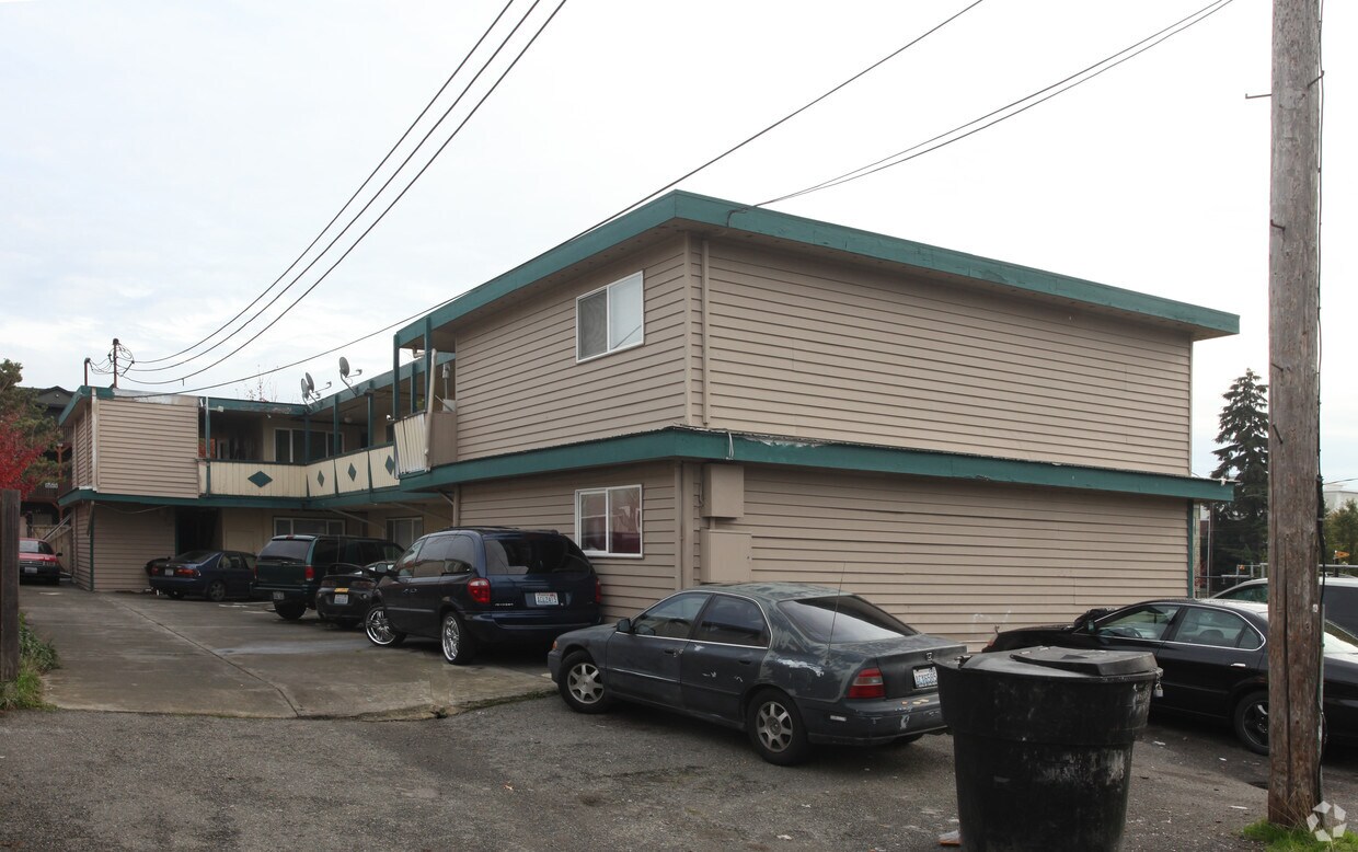 Building Photo - 710 S I St