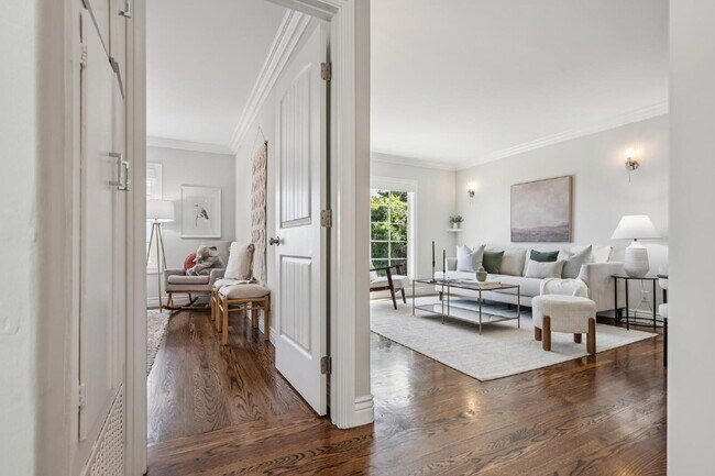 Foto del edificio - Beautiful 3 Bedroom 2 Bathroom Single Fami...