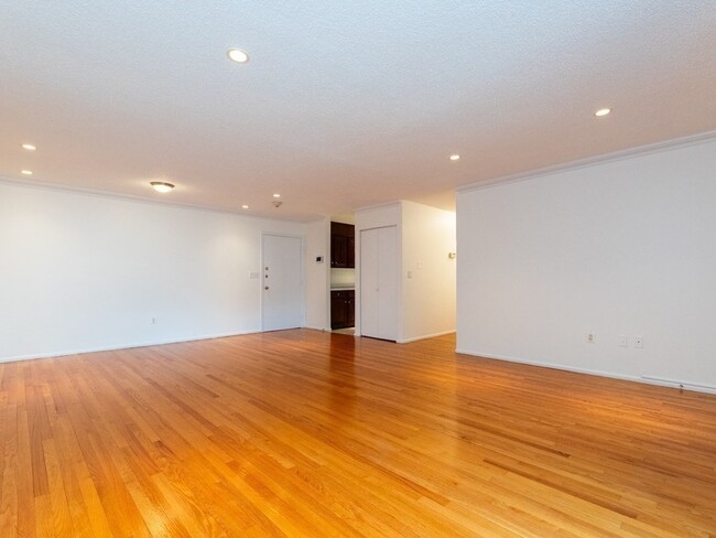 Foto del edificio - 935 Washington St