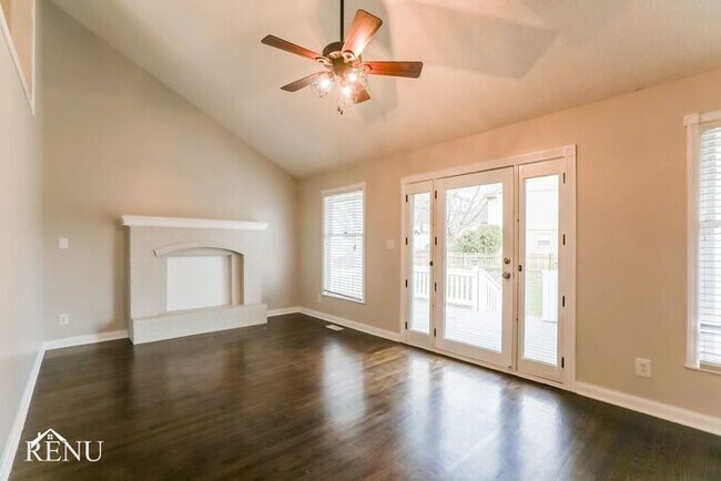 Foto del edificio - 109 S Huntsman Blvd