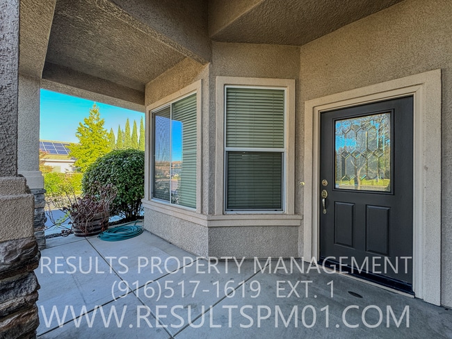 Building Photo - Very Clean! Rocklin 3 Bed w an Office Sing...