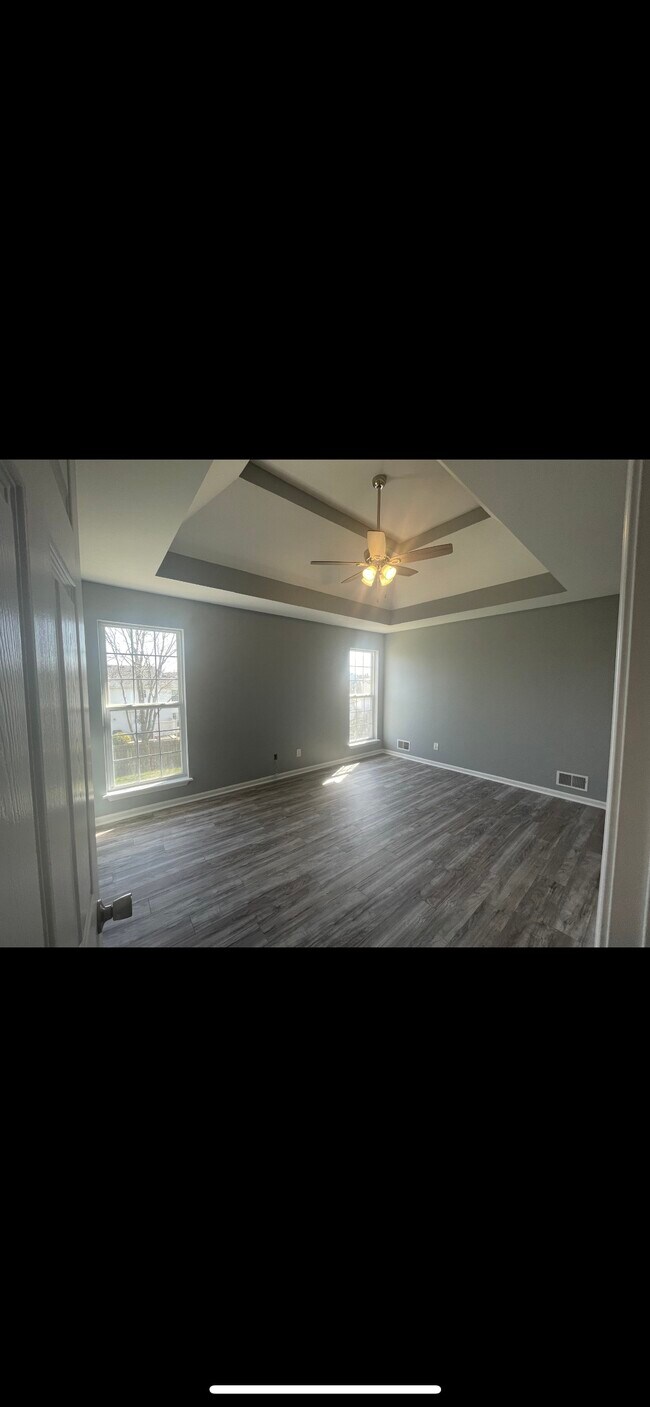 Foto del edificio - 10605 Hite Creek Rd