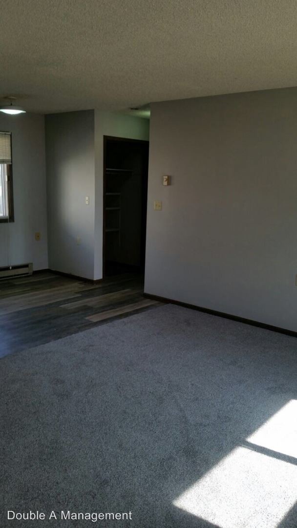 Foto del edificio - 205 Cass St N