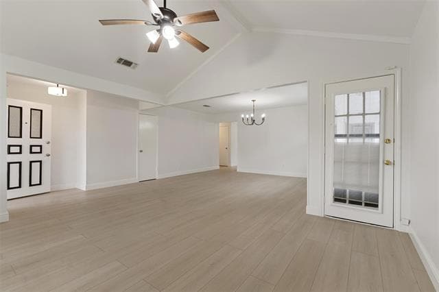 Building Photo - 2024 Oakmeadow St