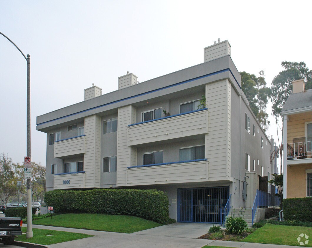 1000 S Corning St, Los Angeles, CA 90035 Apartments in Los Angeles