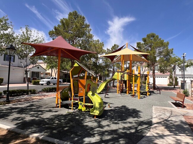 Foto del edificio - Southwest - Gated Community Pool/Spa/Playground