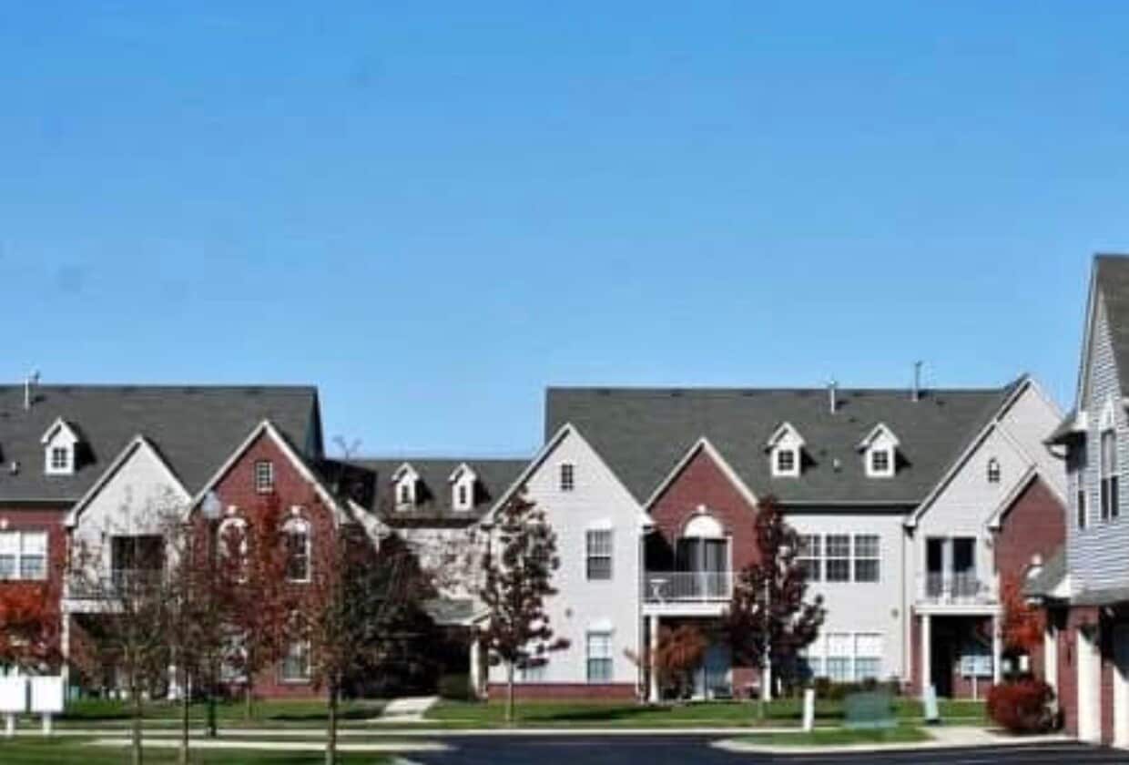 Front of Building - 903 Addington Ln (Ann Arbor, MI)