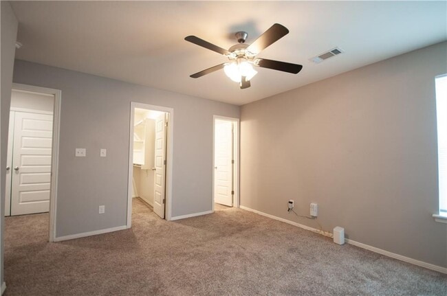 Building Photo - 4110 W Sardinia Way