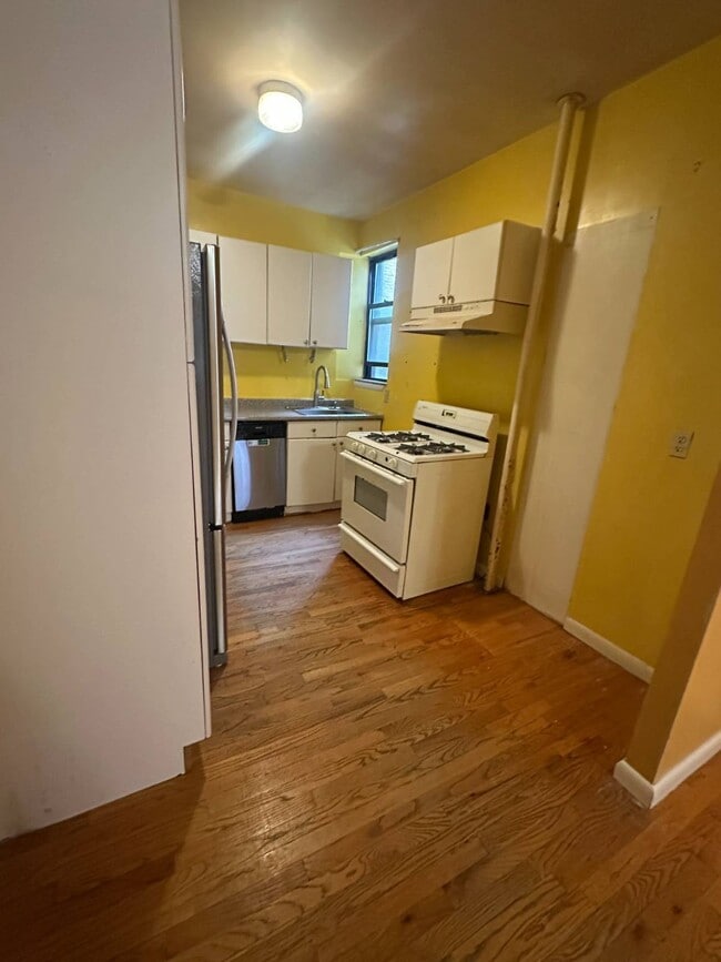 Foto del edificio - 31-46-46 35th St