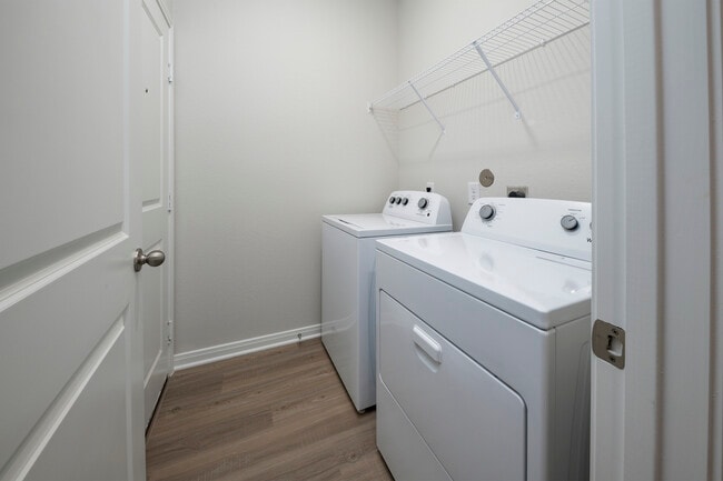 Building Photo - 15502 Caramel Spgs Dr