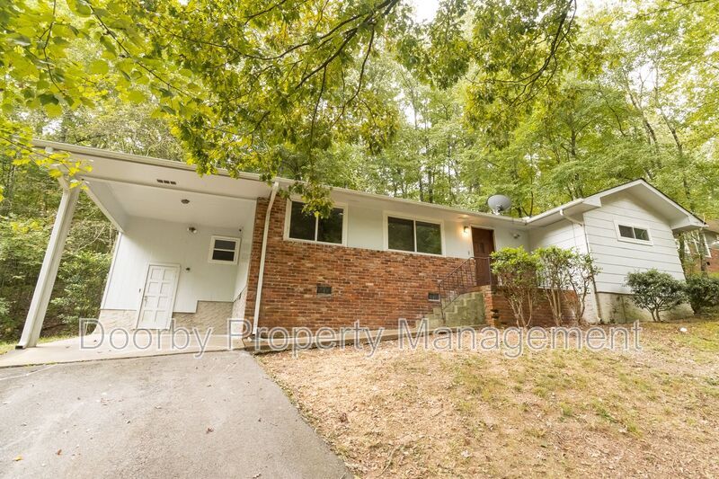 Foto principal - 1828 Dogwood Dr