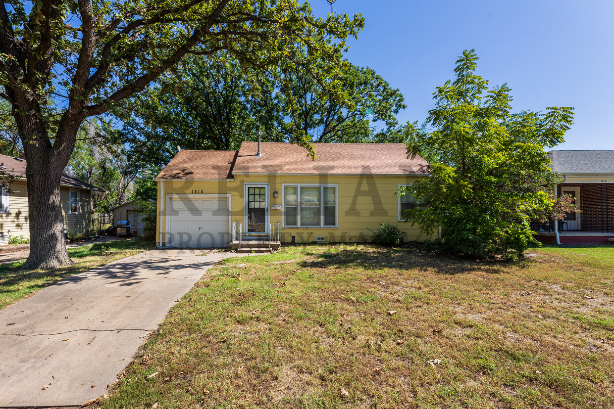 Foto principal - 1818 N Garland St