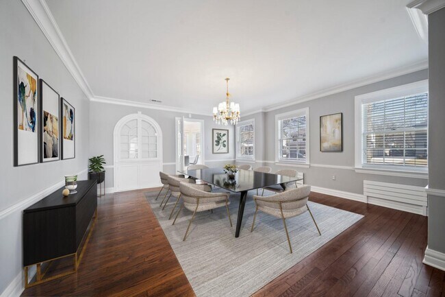 Foto del edificio - 1211 Willow Ln