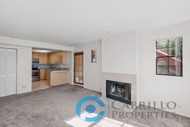 Foto del edificio - 3975 Hortensia St