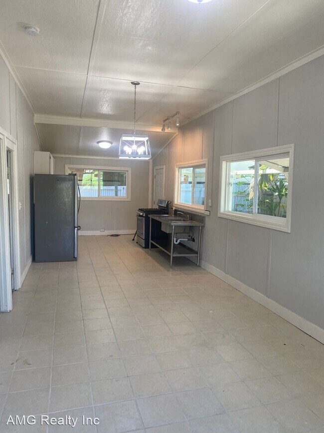 Foto del edificio - 2 br, 2 bath House - 1717 Mutual Lane