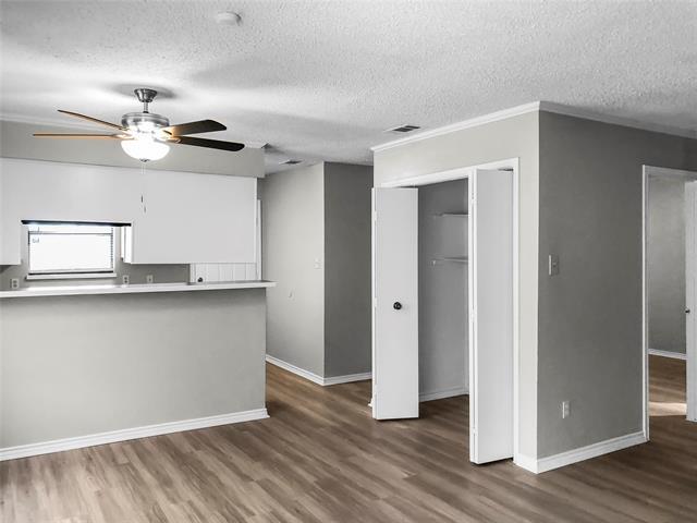 Foto del edificio - 1114 Valley View Dr