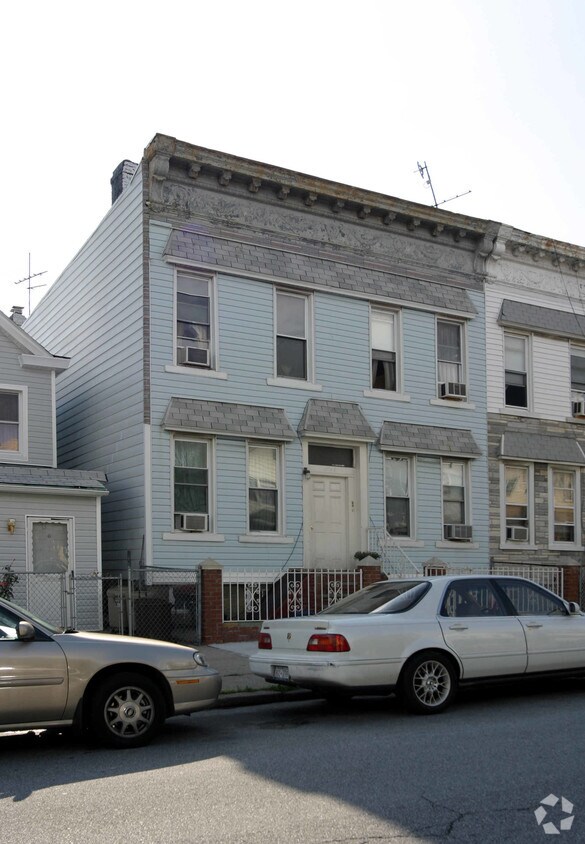 Primary Photo - 87-48 124th St